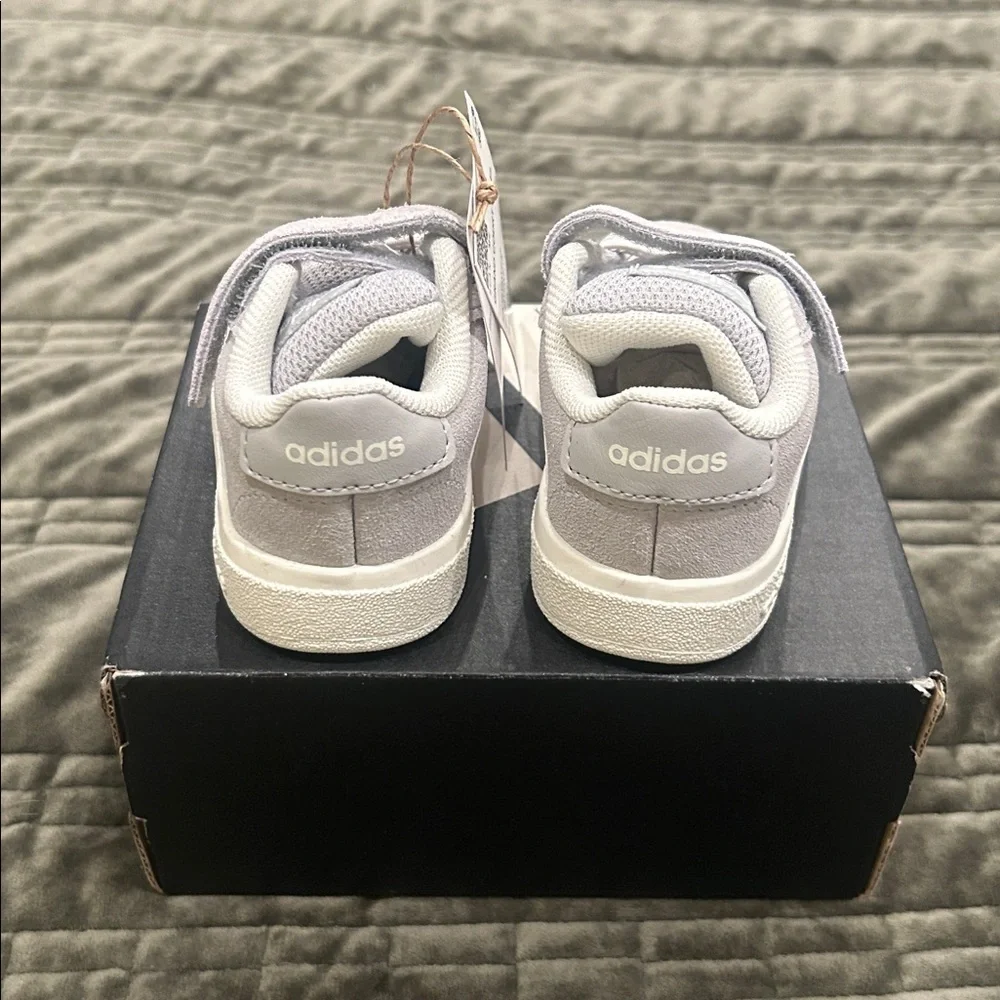 adidas Kids' Grand Court '00s Sneaker 4K